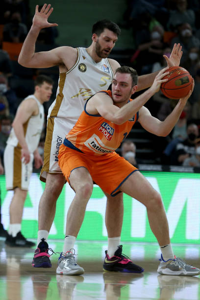 夺得欧洲篮 夺得欧洲篮