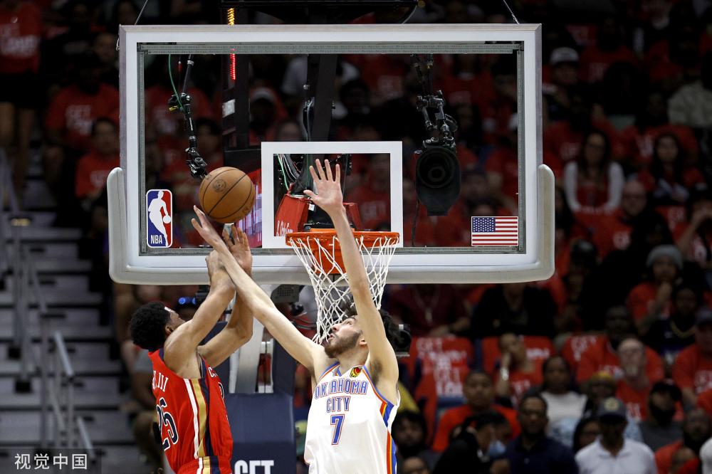 一个显著的 一个显著的